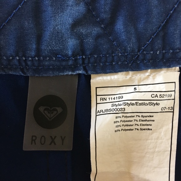 Roxy Board Shorts - Picture 3 of 4